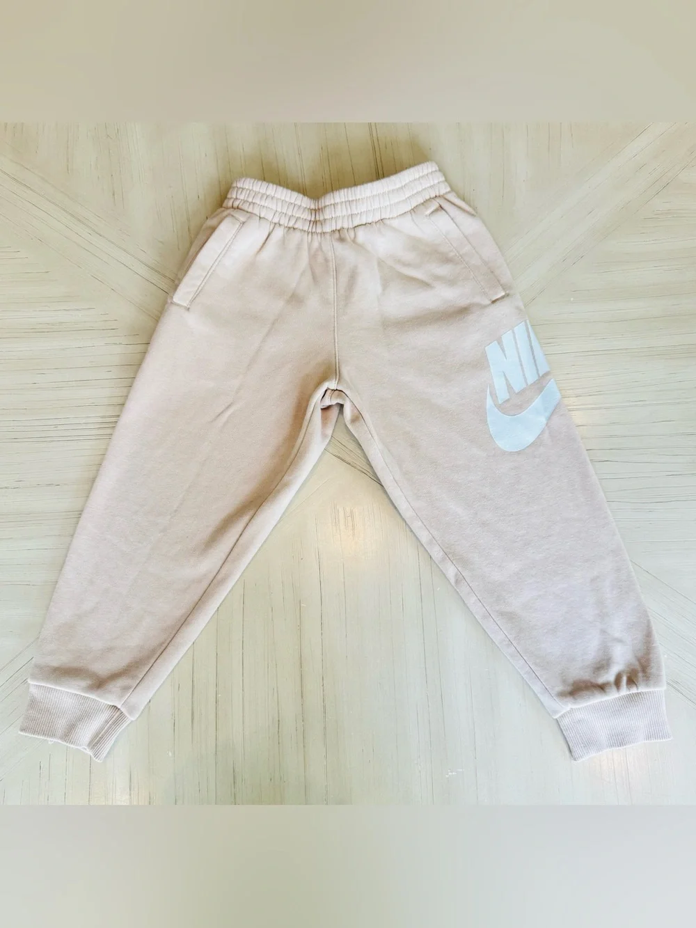 Nike Club Fleece Jogger Pants Kids Size 4–5 – Sand Drift - Unisex